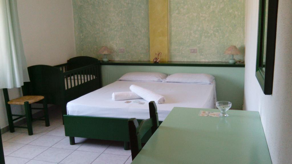 S'Ustiarvu- Nuova Gestione Hotell Cala Liberotto Eksteriør bilde