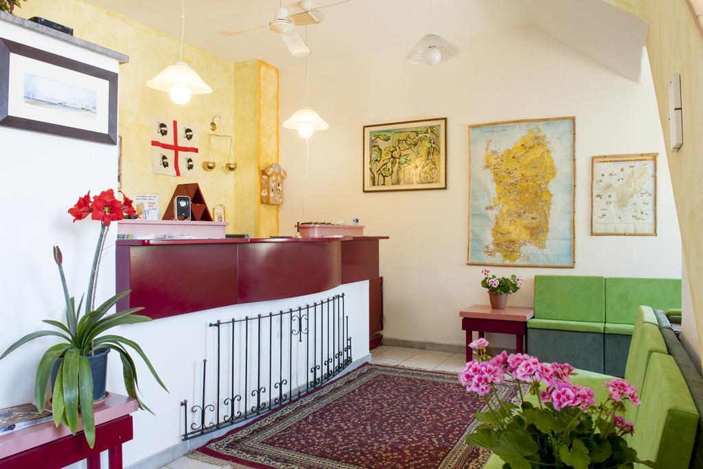 S'Ustiarvu- Nuova Gestione Hotell Cala Liberotto Eksteriør bilde