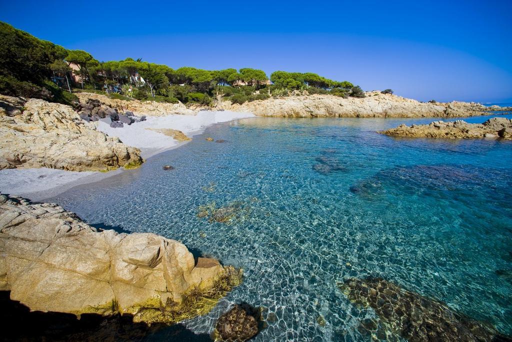 S'Ustiarvu- Nuova Gestione Hotell Cala Liberotto Eksteriør bilde